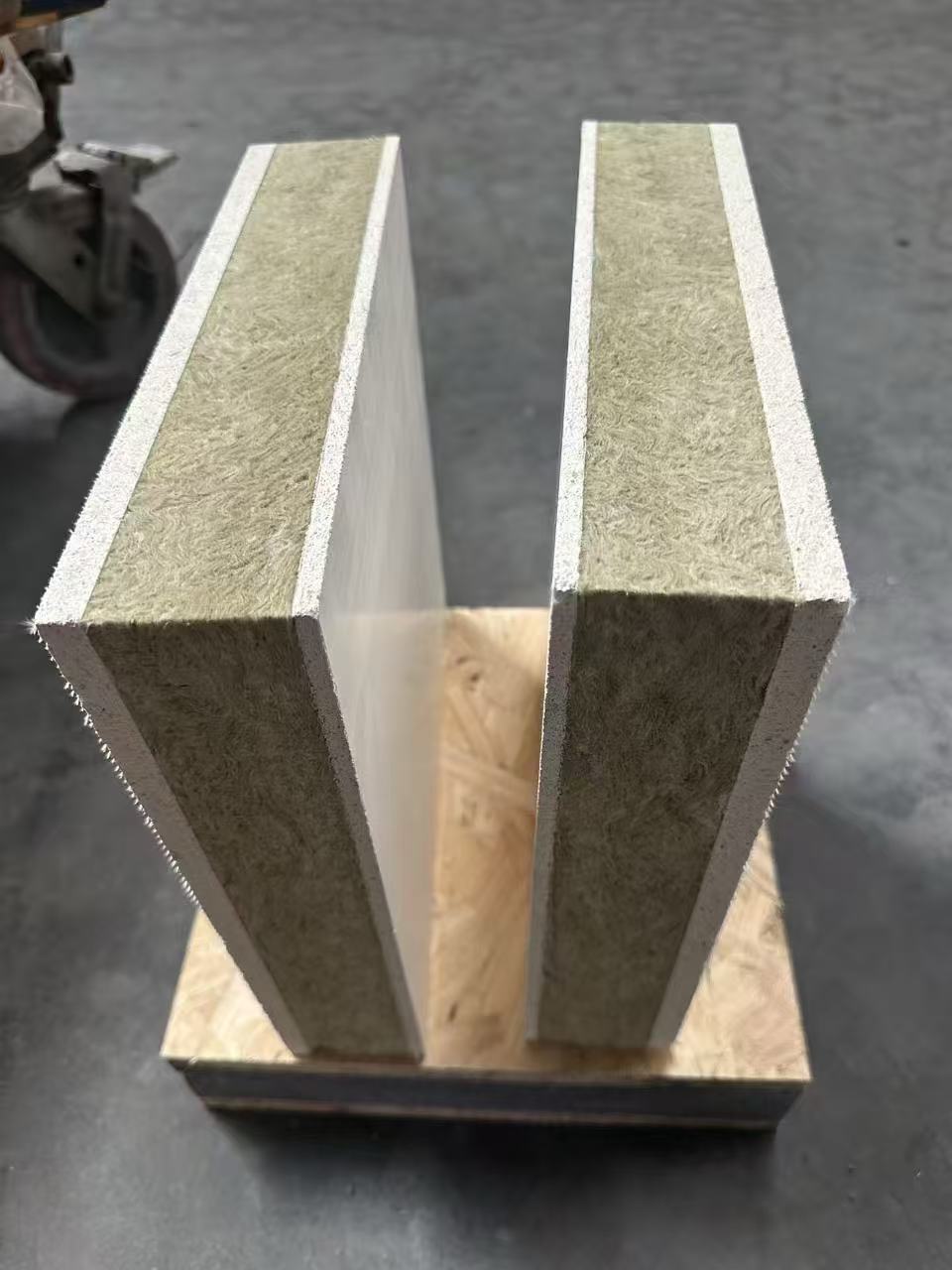 MGO ROCKWOOL SIPS 